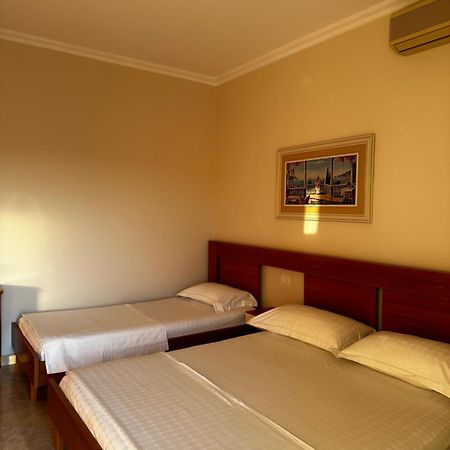 Ami Apartament Vlora Kültér fotó
