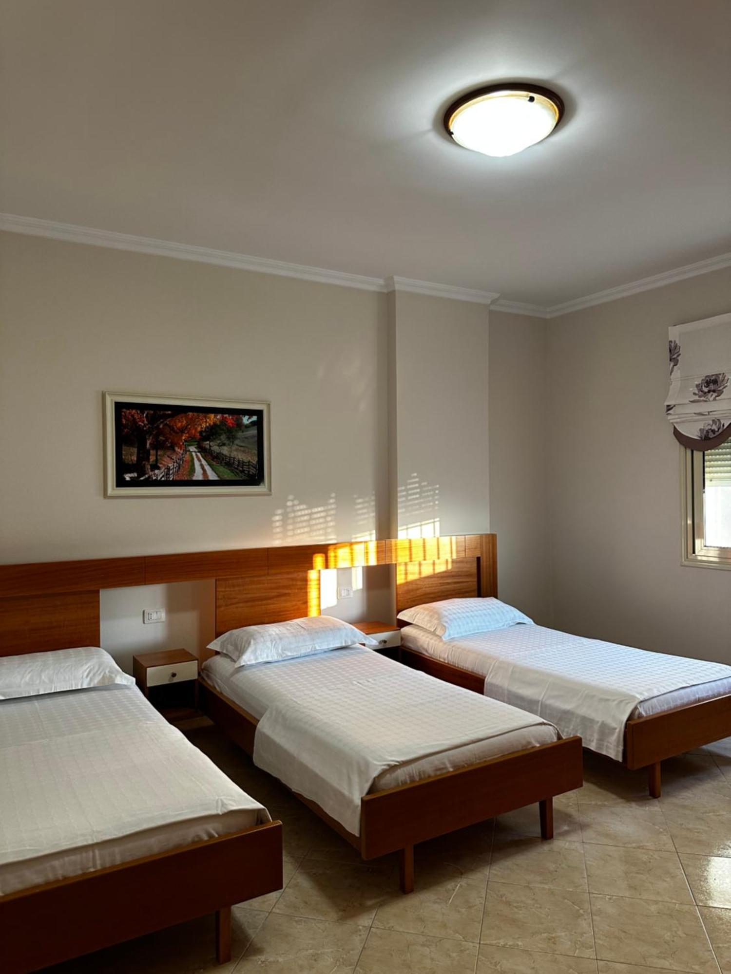 Ami Apartament Vlora Kültér fotó